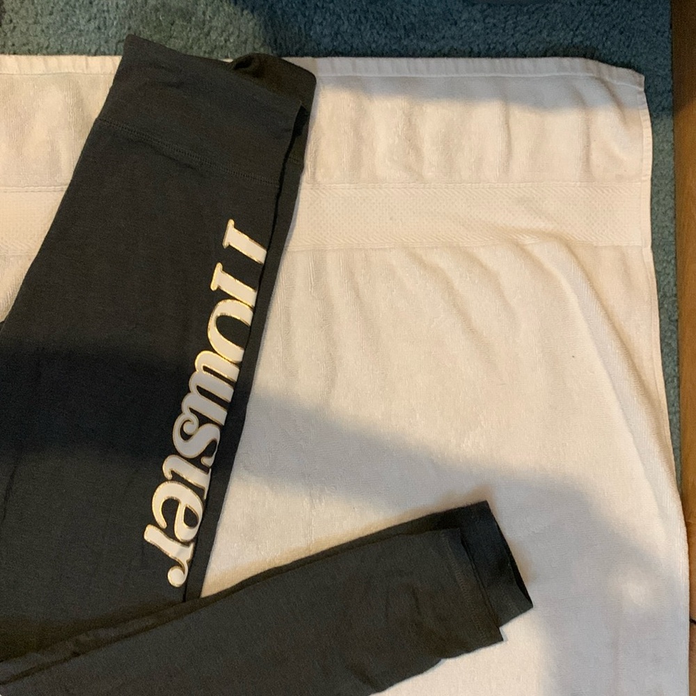 Hollister leggins